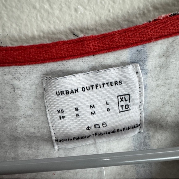 Urban Outfitters Vintage Stripped Sweatshirt Size XL - Picture 2 of 7